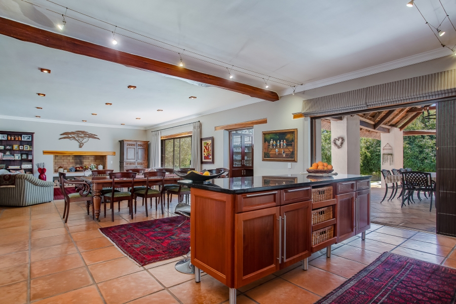 5 Bedroom Property for Sale in Windmeul Western Cape